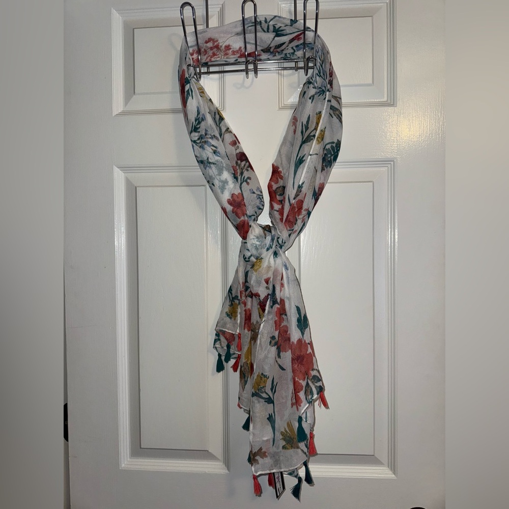 JOY SUSAN Pasiley Floral Scarf, Multiple Colors NWT